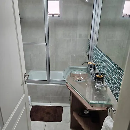 Corrientes Apartamento Con Cochera Auto Exterior photo