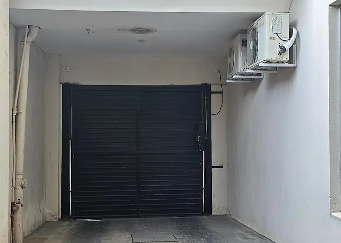 Corrientes Apartamento Con Cochera Auto
