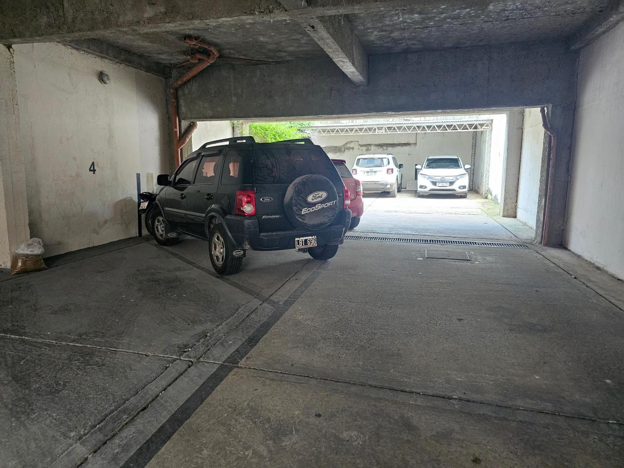 Apartment Con Cochera Auto Corrientes