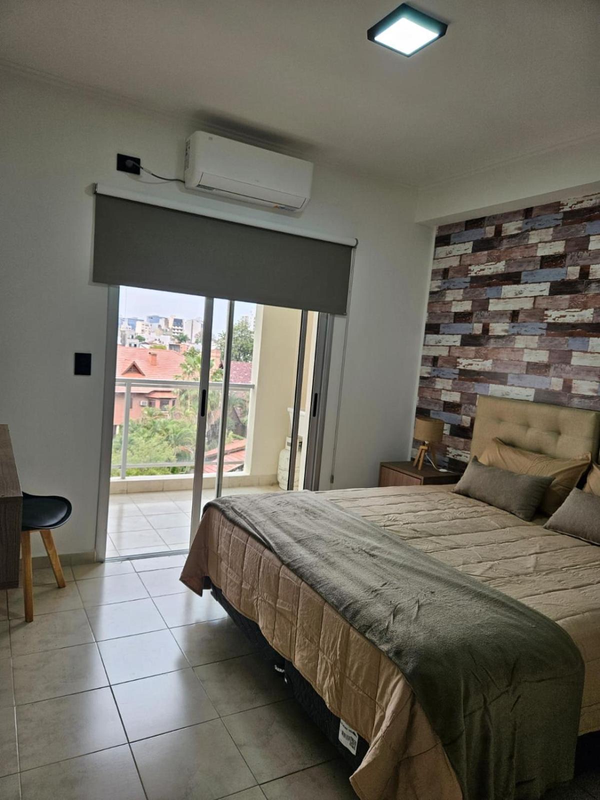 Apartment Con Cochera Auto *